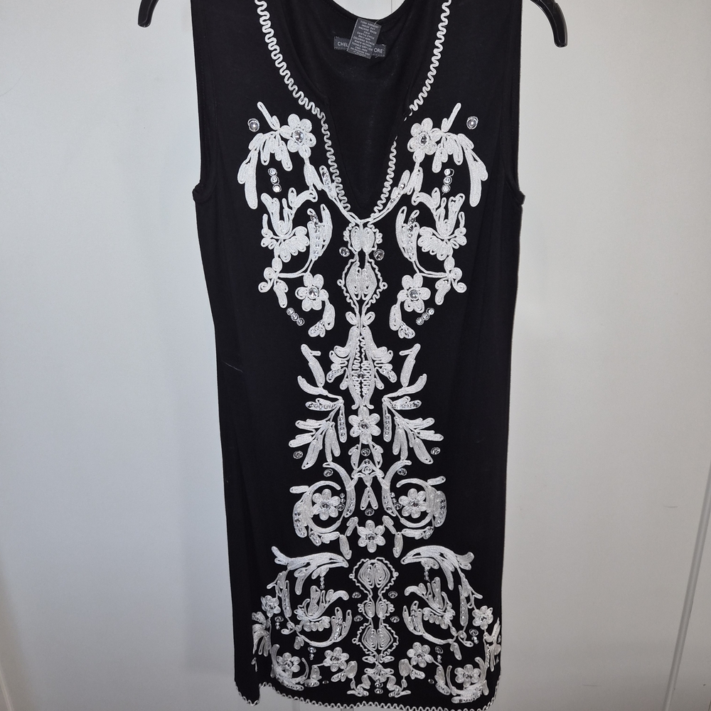 Chelsea & Theodore Black and White Embroidered Dress